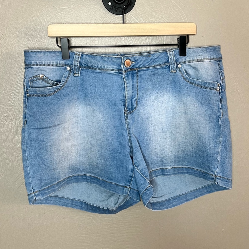 YMI Shorts